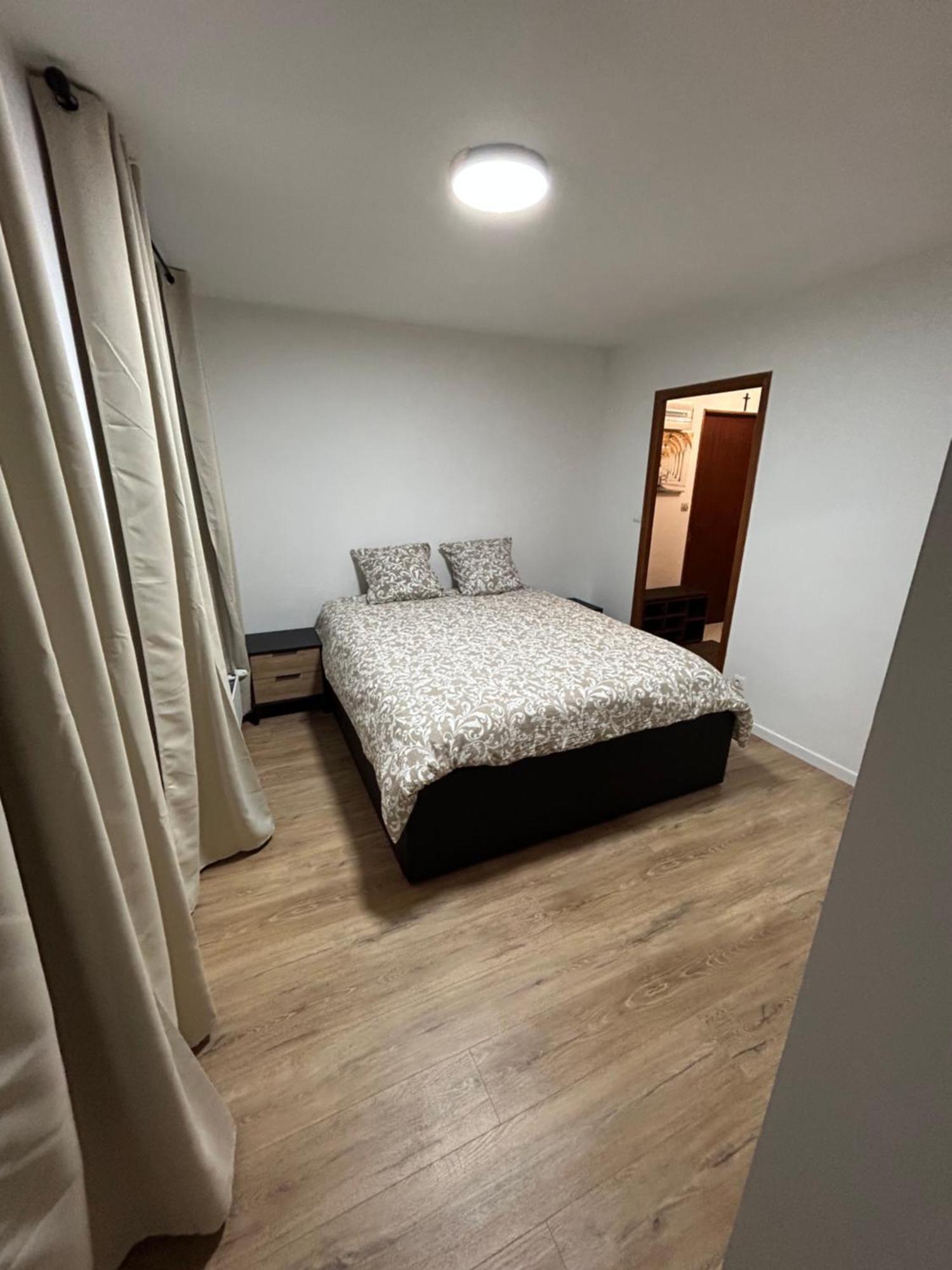Appartement Hyper Centre Diamerisma Charleville-Mézières Exteriér fotografie